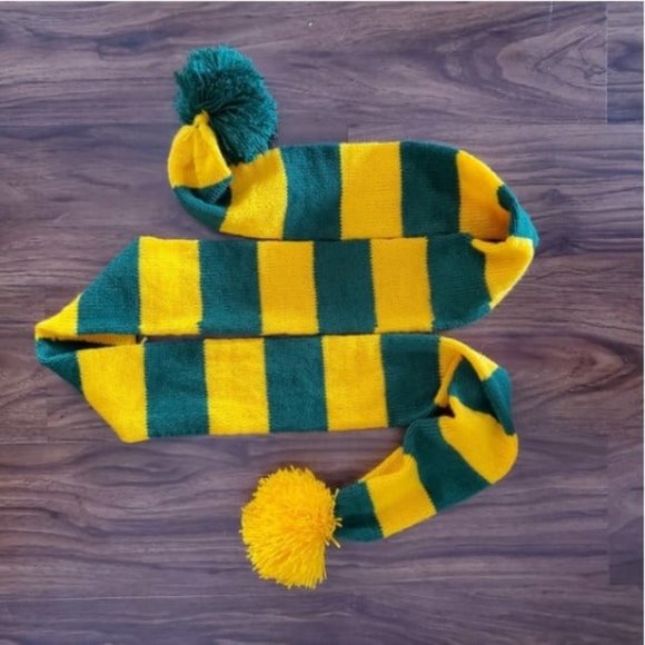 Green Bay colors scarf - Picture 2 of 2